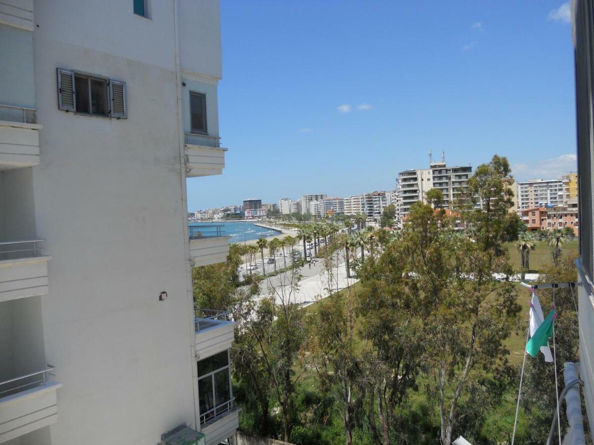 Lungomare Apartament Sea View Vlorë Buitenkant foto